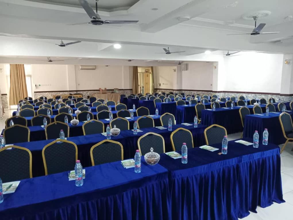 Dellagio Hotel Wa Ngoại thất bức ảnh