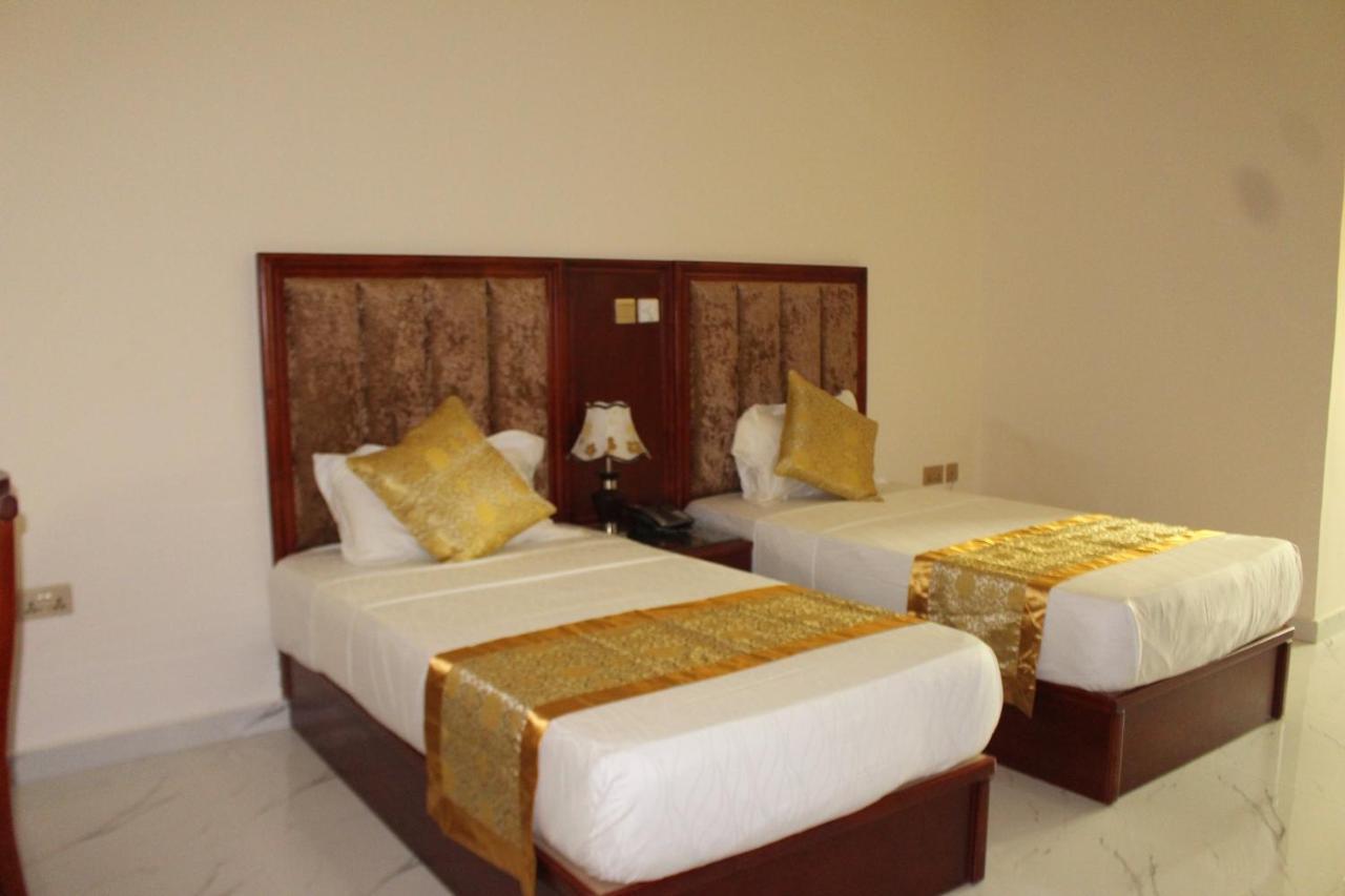 Dellagio Hotel Wa Ngoại thất bức ảnh